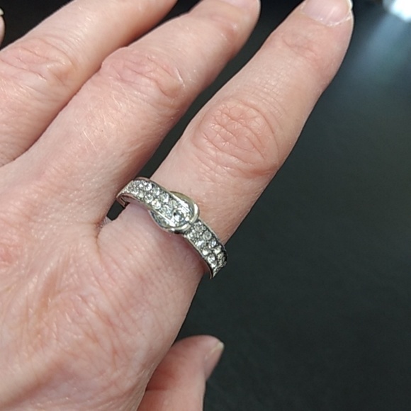 Jewelry - *Sale*  Sterling silver CZ belt ring